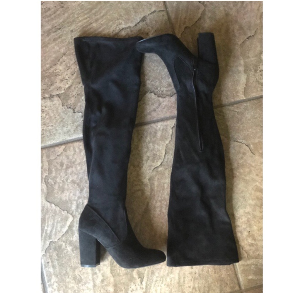 *Never been worn* Fergie over the knee boots